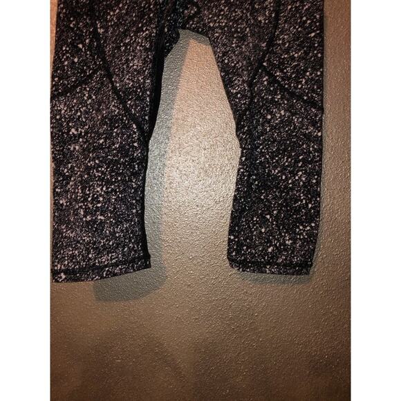 Lululemon Sporty Athletic Black White  Splatter  Outrun  Crop  Pants  Leggings - Picture 3 of 7